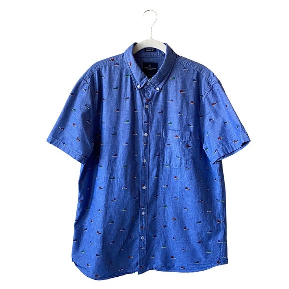 American Eagle Denim Chambray Hightop Sneaker Print Button Down Shirt Size Large - Picture 1 of 9